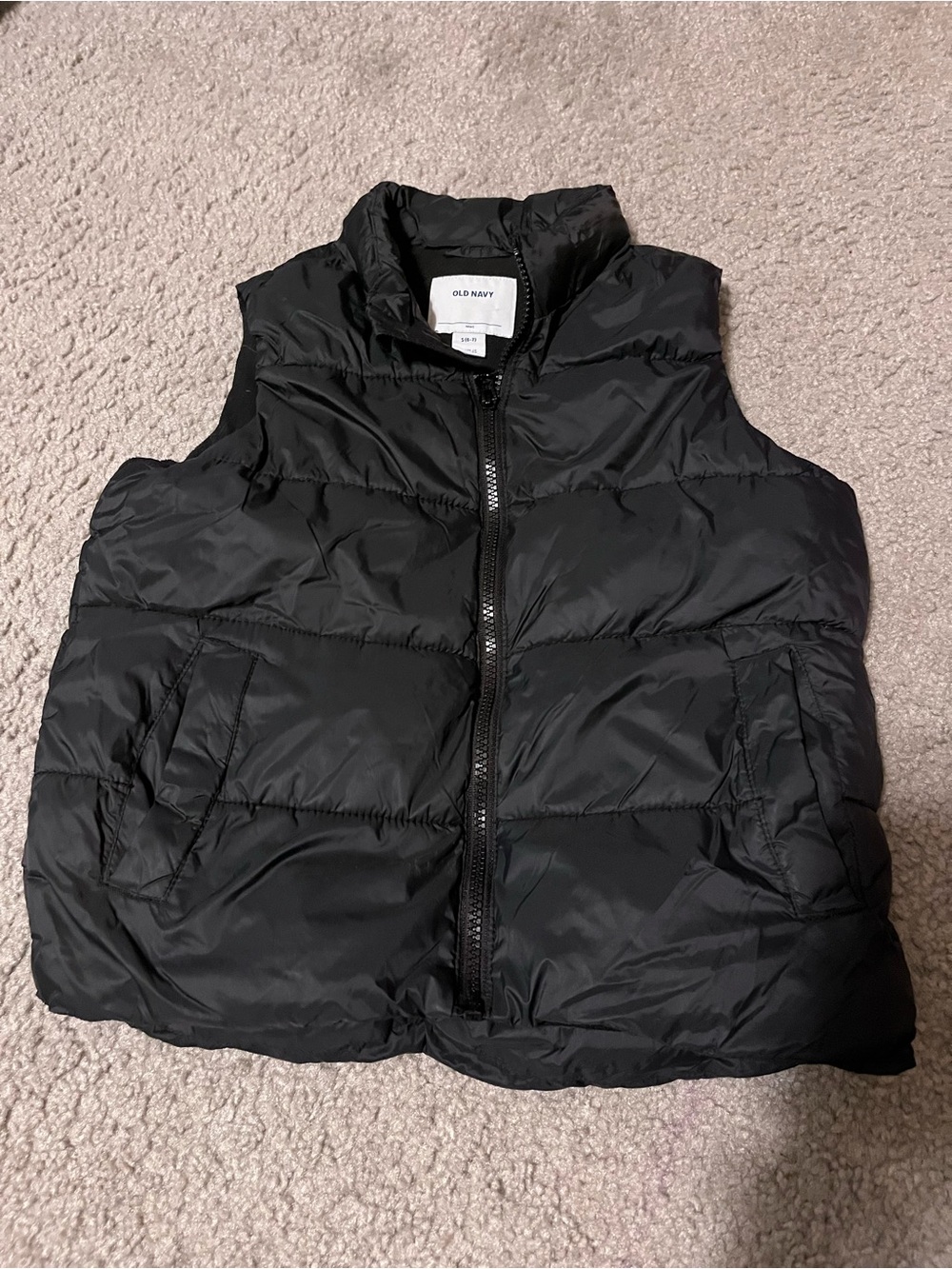 Old Navy Boy’s Puffer Vest Black Size Small (6-7)